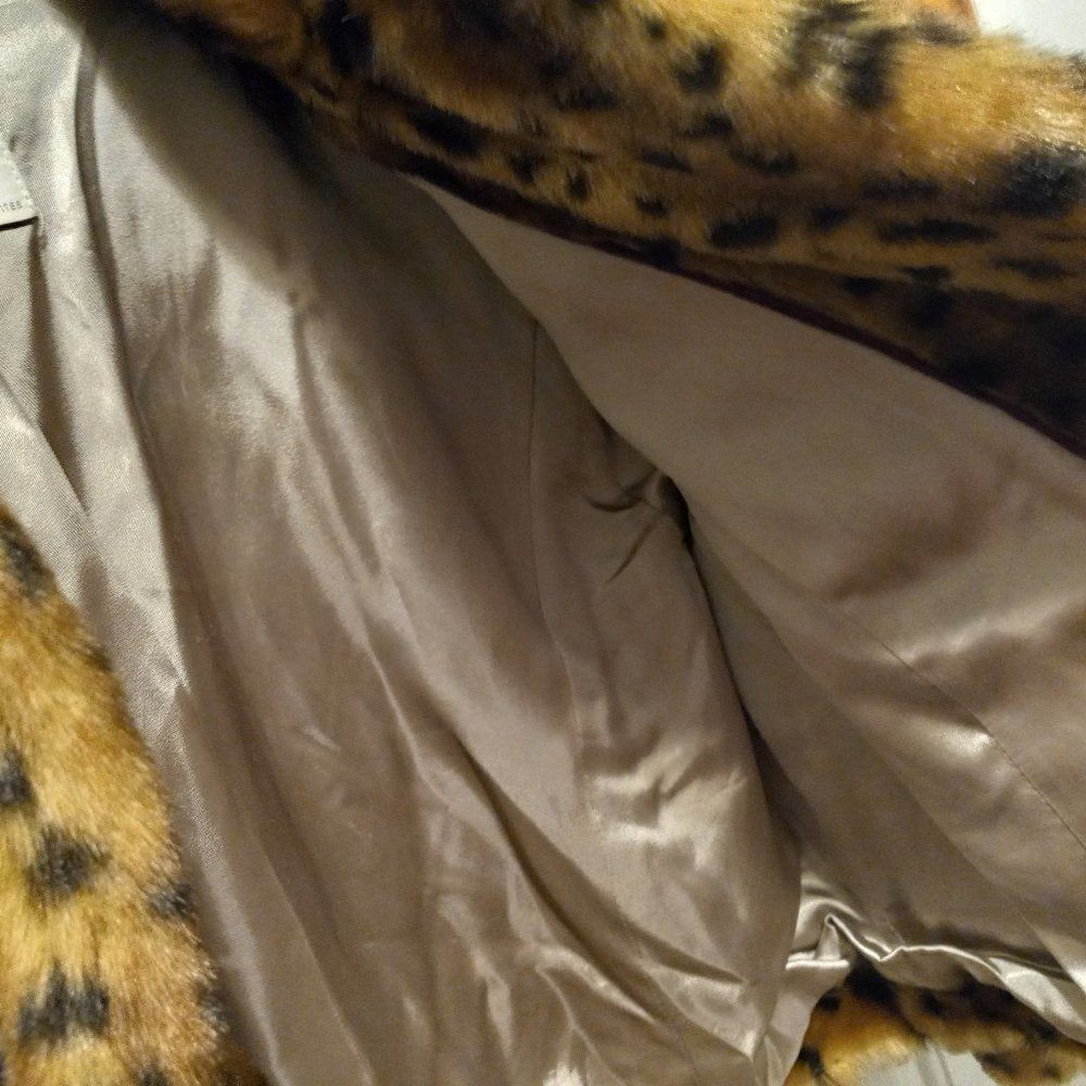 Loft Fun Fur Petite - Picture 6 of 9